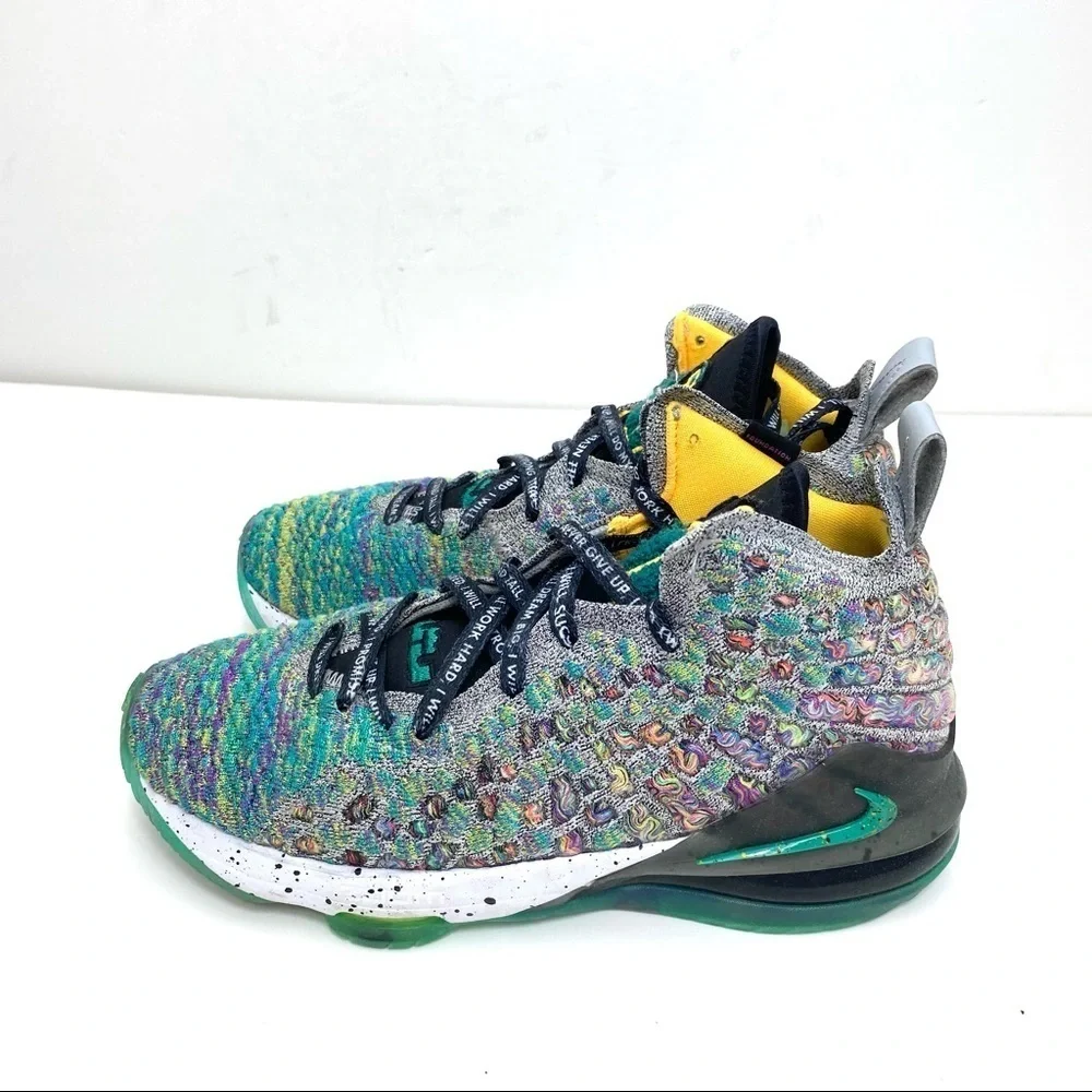 Nike LEBRON 17 Promise Knitted Sneakers in Green